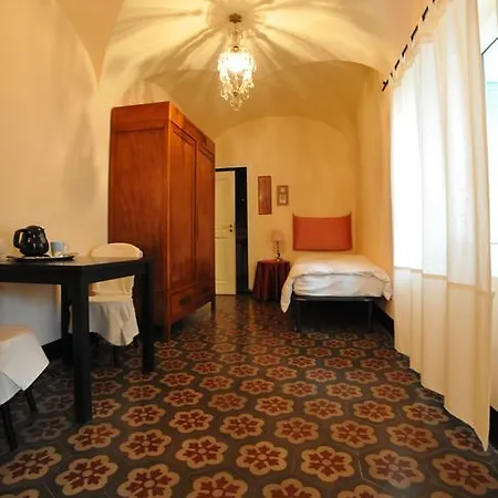 Erasmo Rooms & Breakfast Finale Ligure Exterior foto